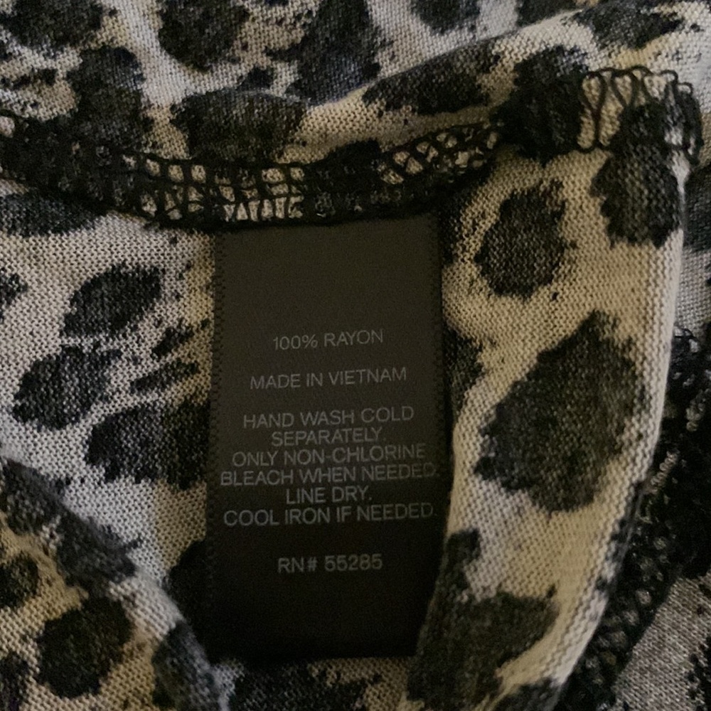 EXPRESS NEW w TAGS Draped Cowl Neck at Back - Picture 7 of 7